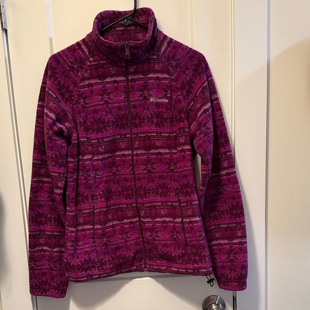 Columbia Women's Magenta Patterned Fleece Jacket size L